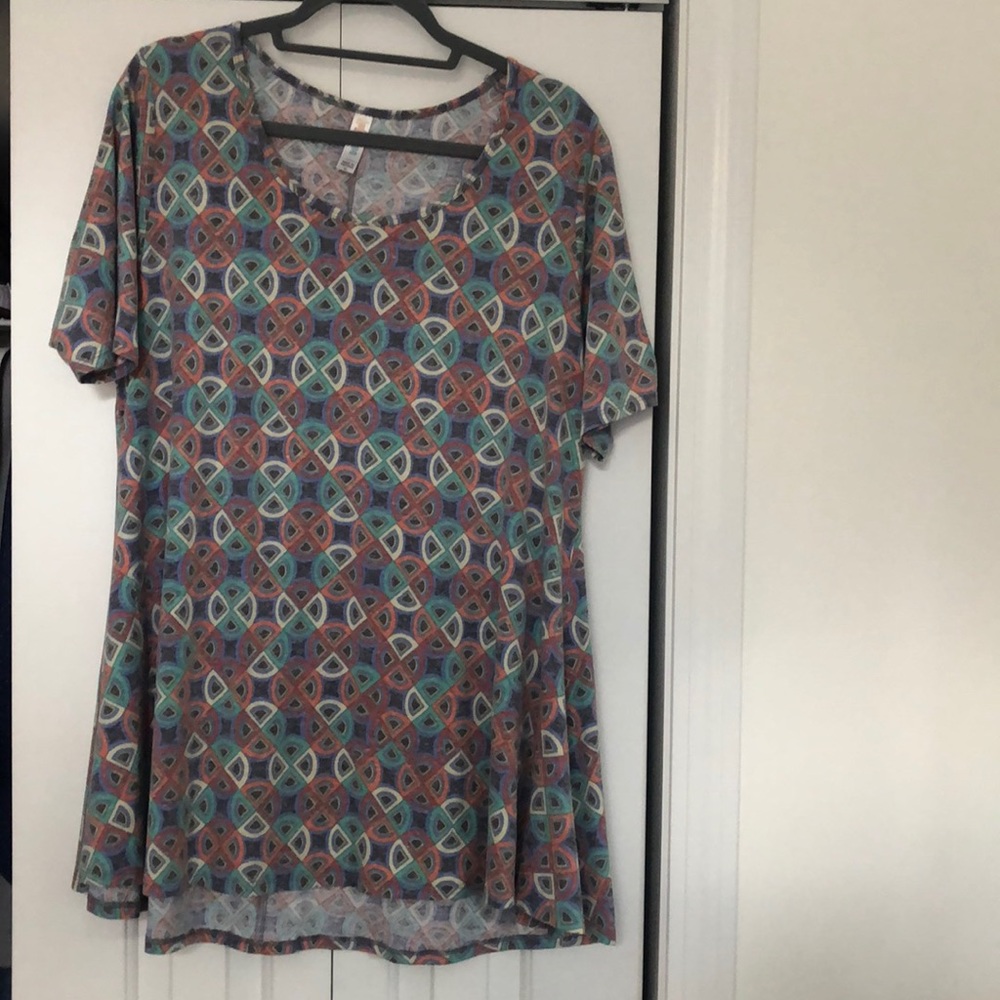 Lula Roe top